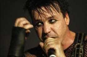 rammstein till lindemann  3.jpg